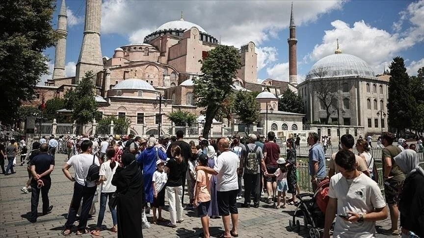 Les touristes chinois de plus en plus nombreux en Türkiye