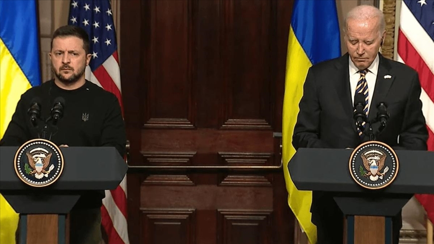 Байден и Зеленский обсудили поддержку Украине