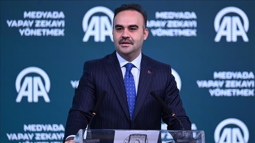 Minister says over 2,300 AI companies operating in Turkish technoparks
