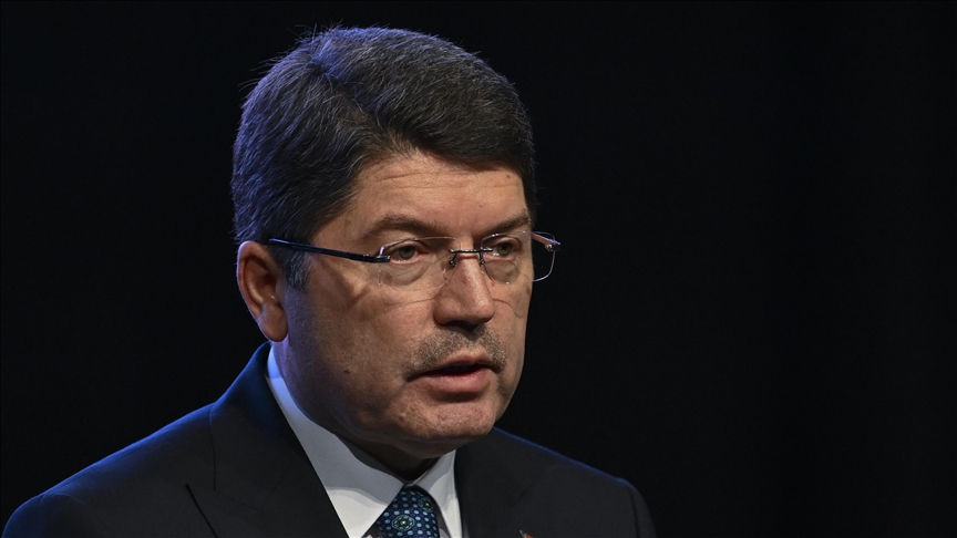 Ankara in talks with Mogadishu on traffic accident involving son of Somali president, Turkish minister says