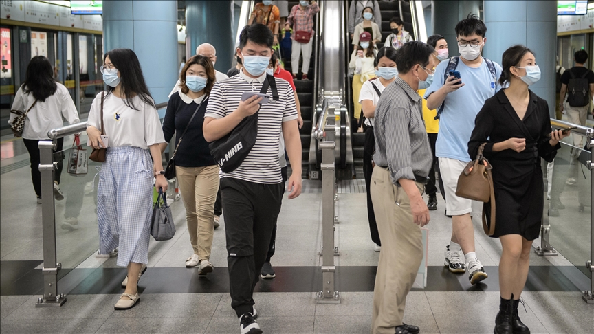 Over 30 injured as subway train splits in China