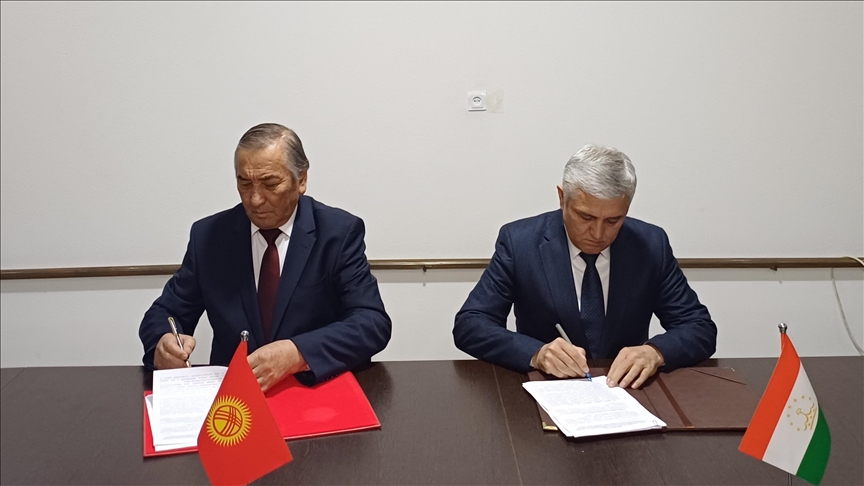Кыргызстан и Таджикистан согласовали еще 47 км госграницы