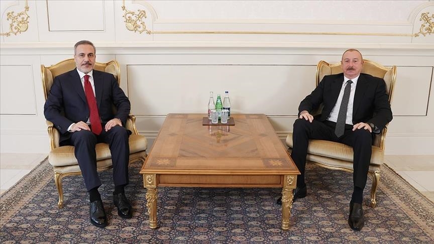 Azerbaijan's president receives Turkish foreign minister in Baku