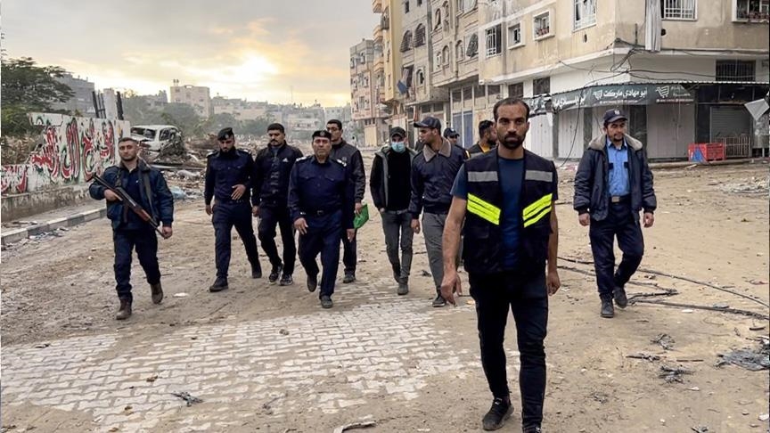 ظهور لافت للشرطة الفلسطينية بقطاع غزة رغم ضراوة المعارك