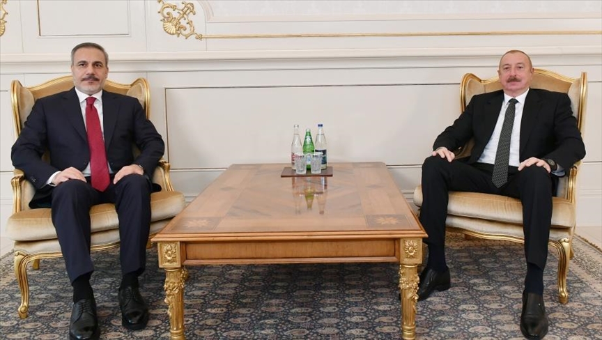 Президент Азербайджана встретился с главой МИД Турции