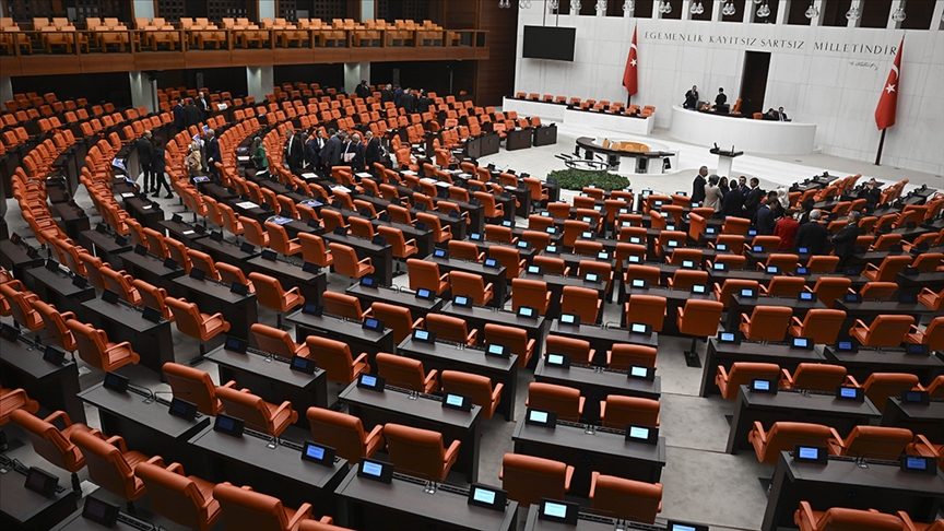 Saadet Partisi, milletvekili Bitmez'in vefatıyla Meclis'te grup oluşturma kriterini kaybetti