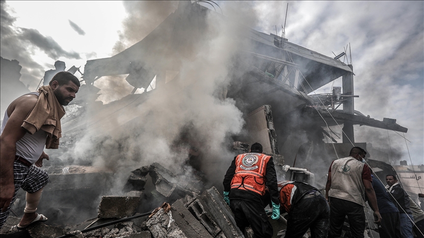 Death toll from ongoing Israeli onslaught on Gaza rises to 18,800