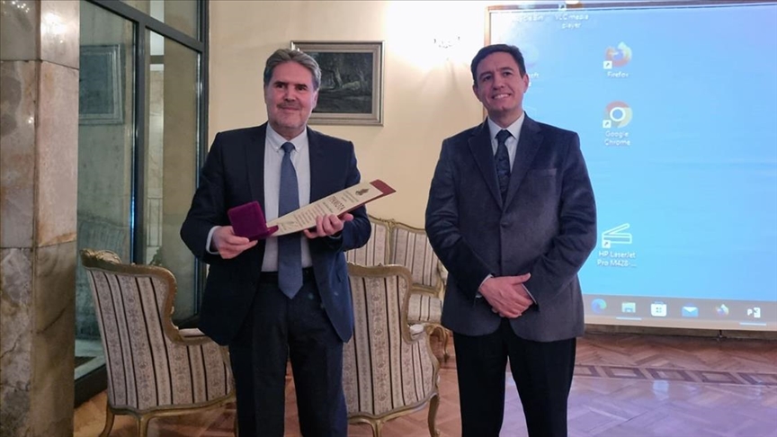 Bulgaristan, Ankara Üniversitesinden Prof. Dr. Mevsim'e "Altın Asır Onur Nişanı" verdi