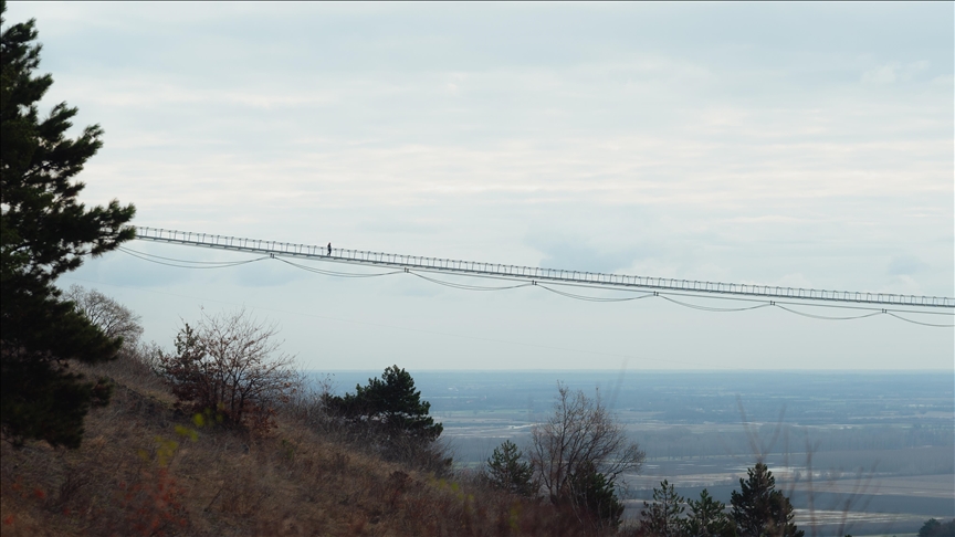 Mađarska gradi najduži pješački viseći most na svijetu