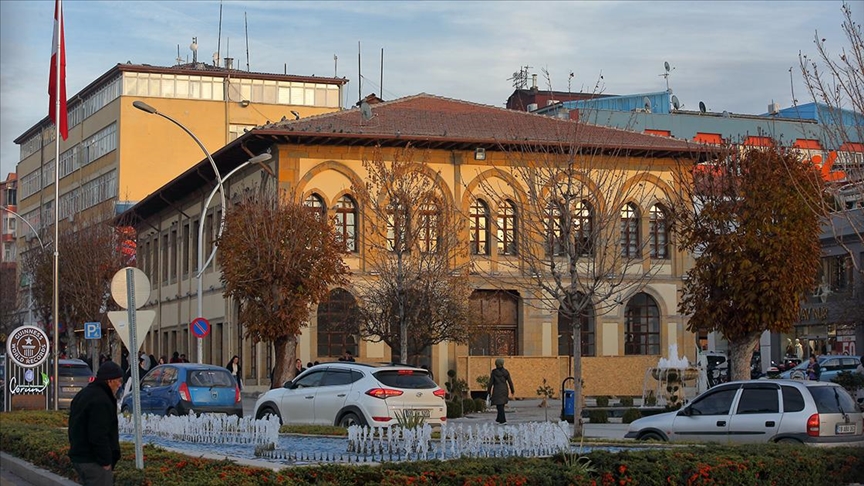 Çorum'un asırlık taş binası yeniden kütüphane olarak hizmet verecek