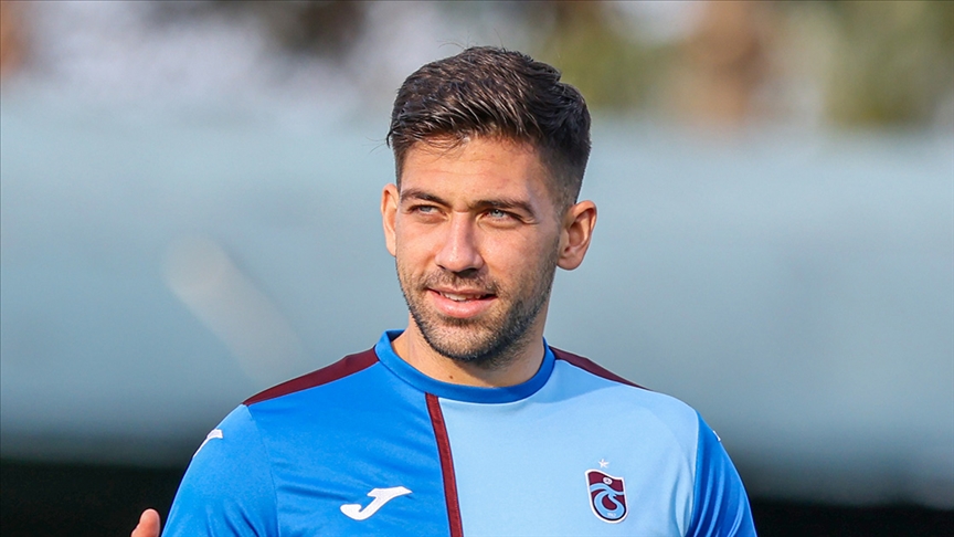Trabzonspor, Bakasetas'a "yeni sözleşme teklifi" iddialarını yalanladı