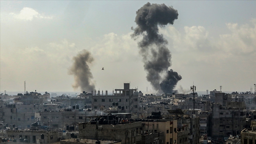 İngiltere, İsrail'in Gazze'deki Katolik kilisesine yönelik saldırısını "dehşet verici" olarak nitelendirdi