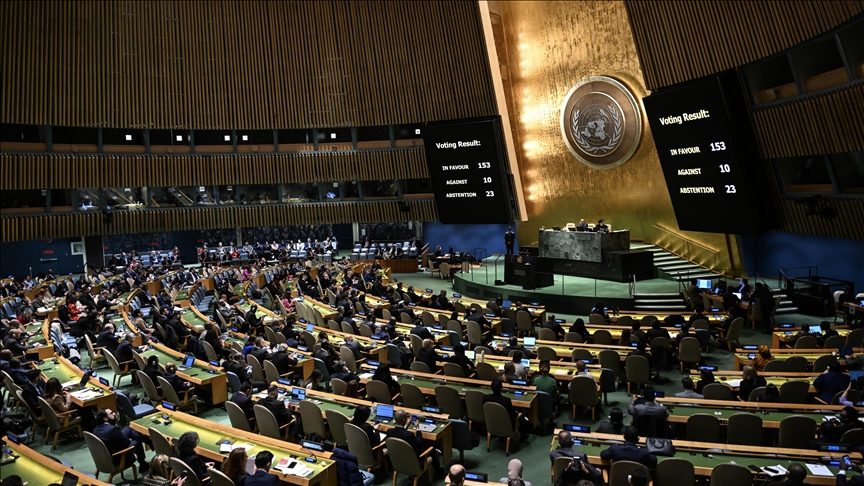 Amid Israeli onslaught in Gaza, UN adopts Pakistan-sponsored resolution on self-determination