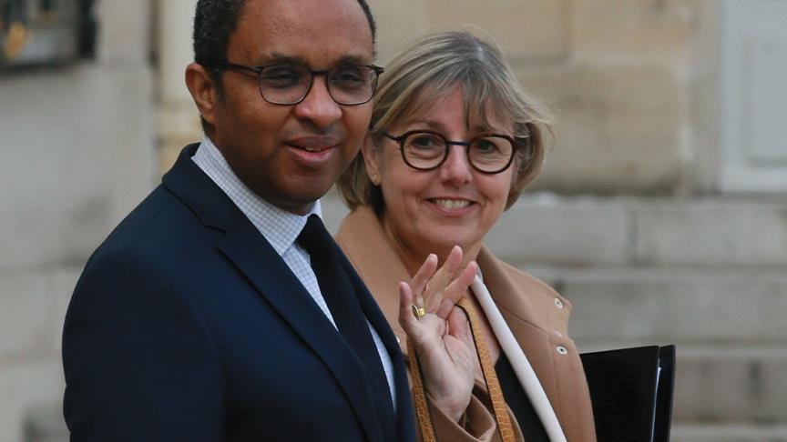 France : la ministre de l’Enseignement supérieur Sylvie Retailleau présente sa démission, Macron la refuse