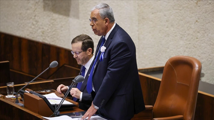 Former Knesset speaker says Premier Netanyahu 'threat' to Israel