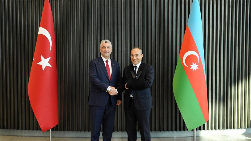 Министр торговли Турции встретился с министром экономики Азербайджана