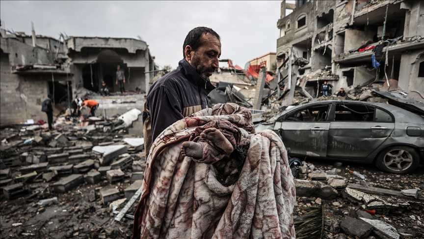 Photo of Úrad OSN pre ľudské práva je hlboko znepokojený pokračujúcim izraelským bombardovaním centrálnej Gazy