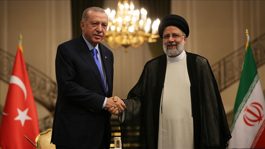 İran, Cumhurbaşkanı Reisi'nin ocak ayının ilk haftasında Türkiye'yi ziyaret edeceğini duyurdu