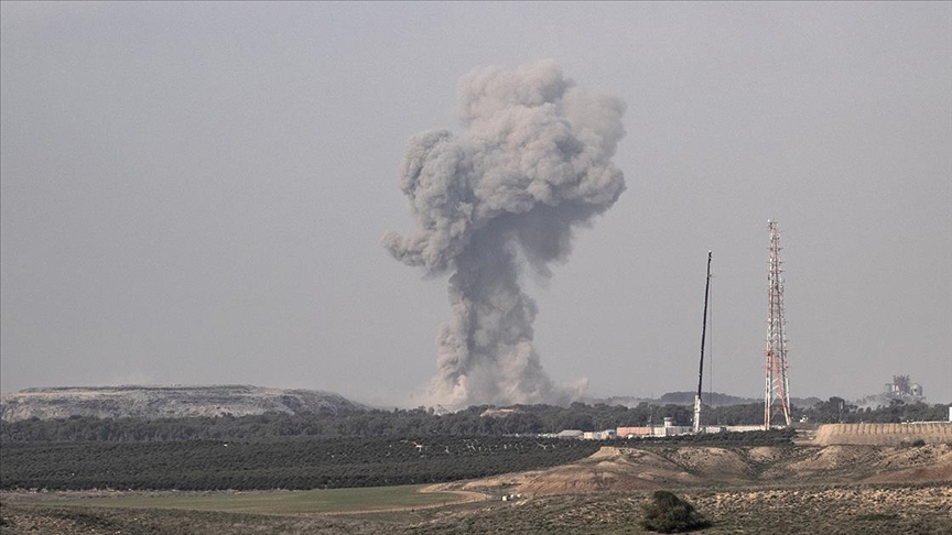 İsrail'in Gazze'ye düzenlediği saldırılarda öldürülenlerin sayısı 21 bin 320’ye yükseldi