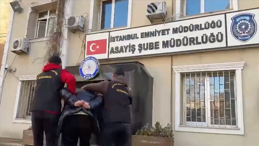 Sosyal medyada müstehcen görüntüler paylaşanlara yönelik "Kafes-26" operasyonunda 19 kişi yakalandı