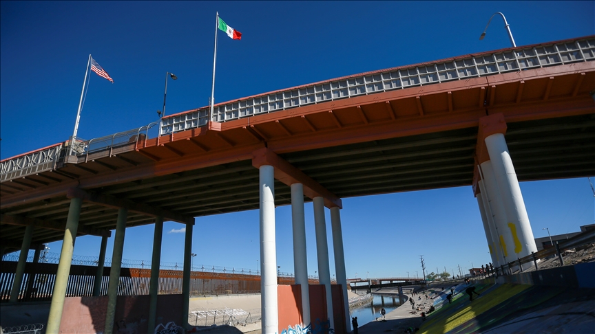 Mexico, US reach agreements to ease soaring migration on border