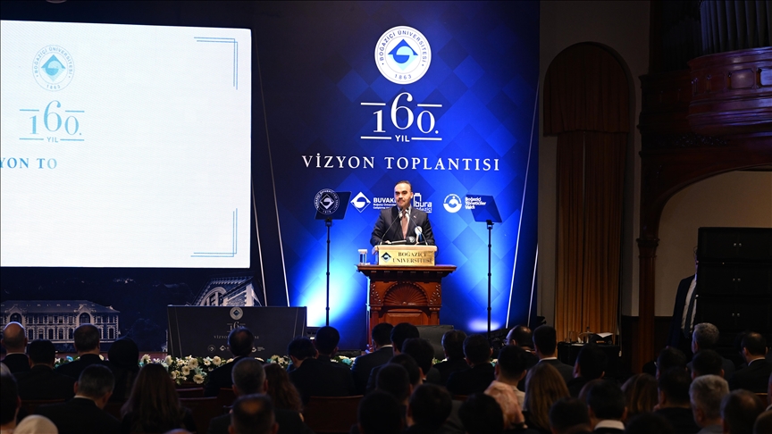 Bakan Kacır: Türkiye'yi hedeflerine taşıyacak işler gençlerimiz ve bilim insanlarımızın ellerinde yükselecek