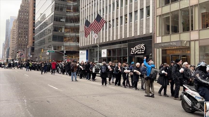 Silent march in New York demands end to Israeli attacks on Gaza's children