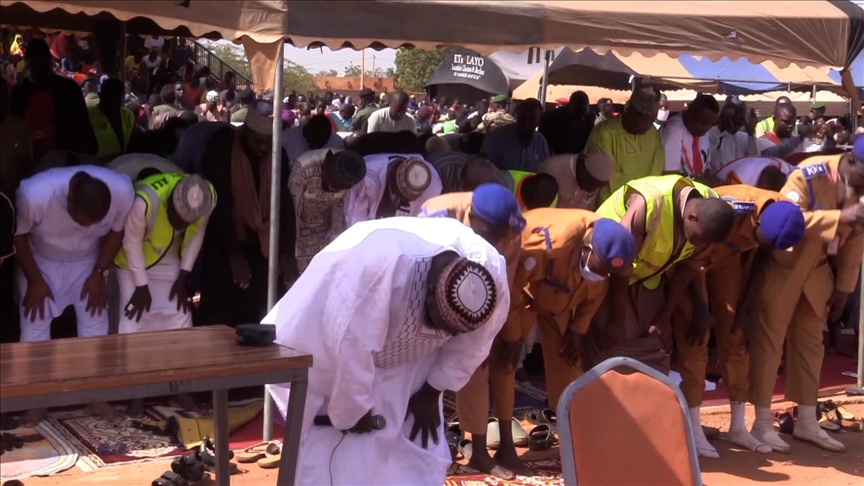 Le départ des troupes françaises du Niger