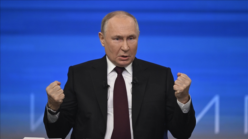 Russia ‘will never retreat,’ Putin says in New Year’s address