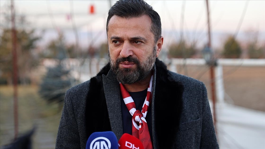 Sivasspor'un anlaşmaya vardığı teknik direktör Bülent Uygun: Bugün burada olmak gerçekten mutluluk verici