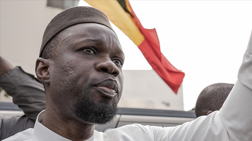 Sénégal : Privé d’investiture populaire, Ousmane Sonko investi candidat par ses alliés