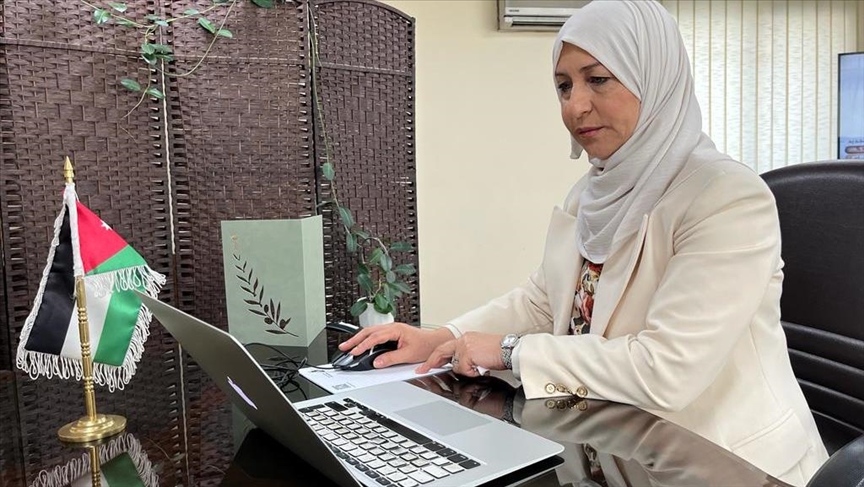 مديرة “بترا” الأردنية تصوت لاختيار “صورة العام” لوكالة الأناضول