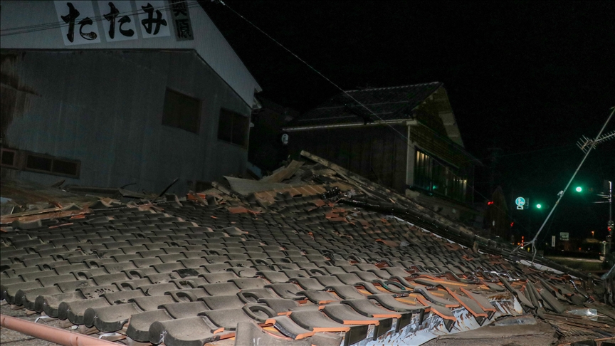 Japan quake death toll rises to 48 as troops join rescue, relief efforts