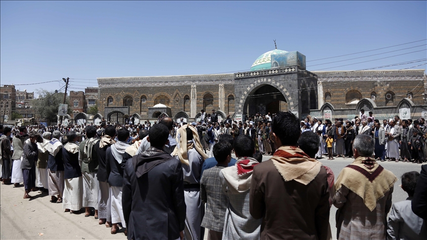 حكومة اليمن تعلن تأجيل مفاوضات الأسرى مع "الحوثي"
