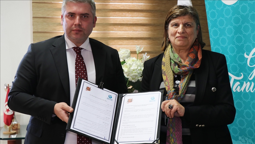 Tunisie: l'Institut Yunus Emre signe un accord de coopération avec l'Université de Carthage