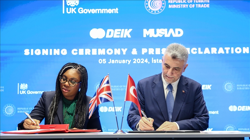 Türkiye, UK vow to expand partnership in trade