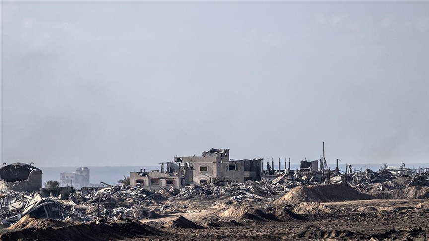 İsrail, ülkenin güneyindeki Be'eri bölgesinde bir grup gazeteciyi alıkoydu 