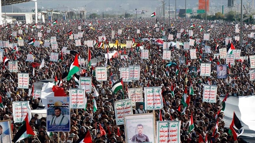 Huge rallies in Houthi-held areas in Yemen in support of Gaza