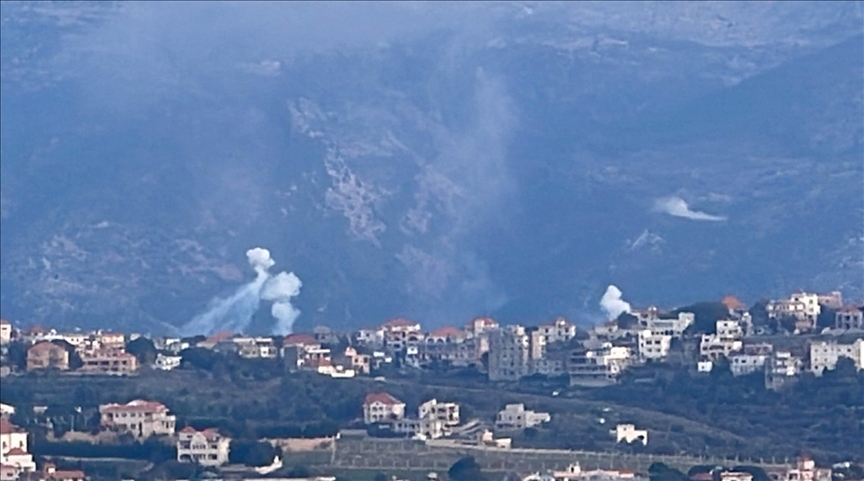 إسرائيل تقصف مناطق في جنوب لبنان بقنابل فوسفورية