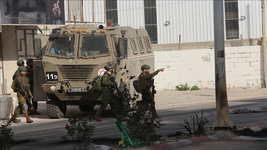 الضفة.. 8 مصابين برصاص الجيش الإسرائيلي إثر اقتحام مخيم عسكر