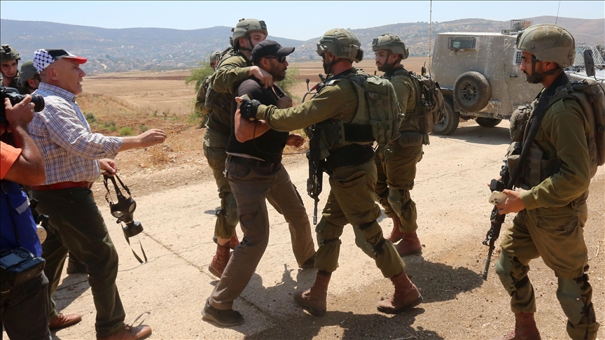 Israeli army raids West Bank city of Nablus, injures 13 Palestinians