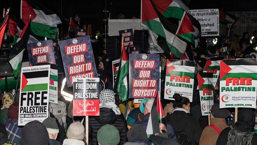 'No cease-fire, no vote': Pro-Palestinian protesters rally against UK's ...