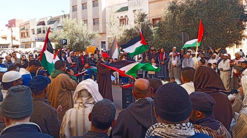 "لا لتهجير الفلسطينيين".. آلاف المغاربة يتظاهرون دعما لغزة 