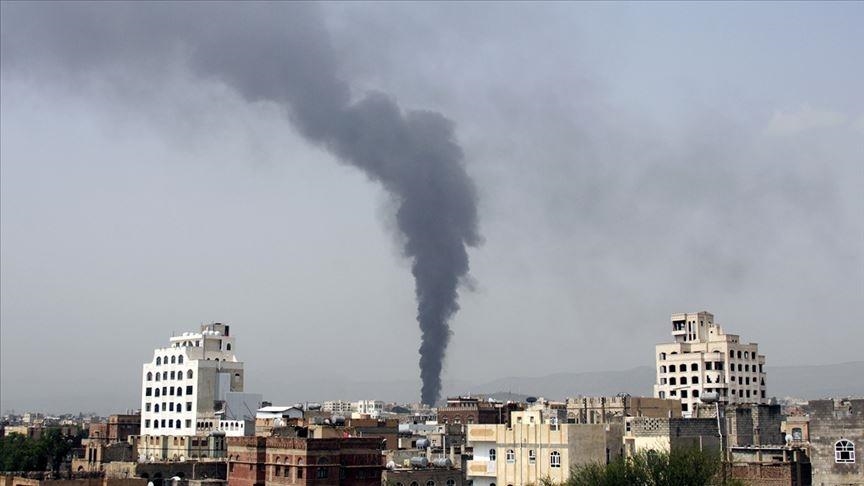 Президент США сообщил об ударах по объектам хуситов в Йемене 