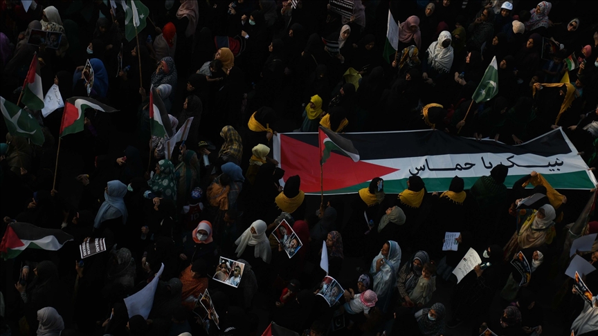 'Stop genocide in Gaza': Tens of thousands rally in Pakistan
