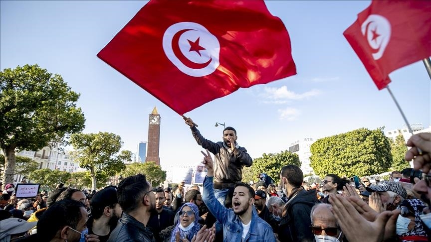 Tunisie : une transition à l'épreuve de plusieurs défis