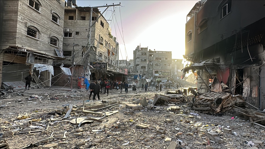Palestinians struggle to revive market in Jabalia’s refugee camp