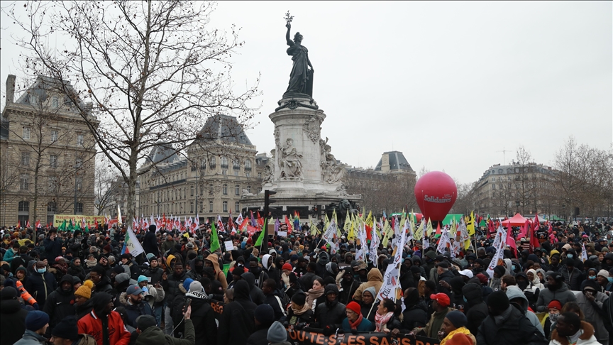 ‘Racist, xenophobic’: Lawmakers join mass protests against contentious French immigration law