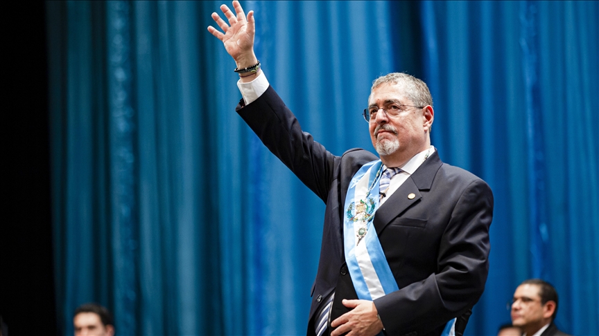 Bernardo Arevalo sworn in as Guatemala's president 5 months after winning poll