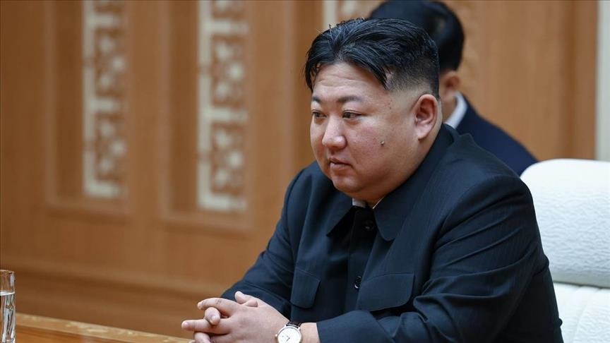 Ким Чен Ын призвал назвать Южную Корею «главным врагом» в конституции
